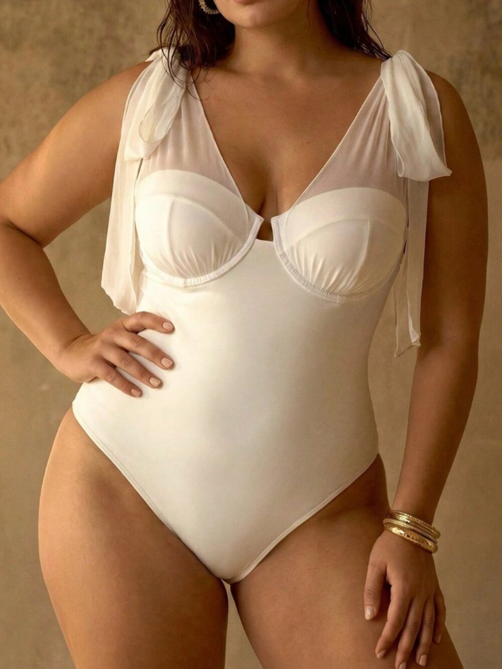 White Casual Women's Bikini Set